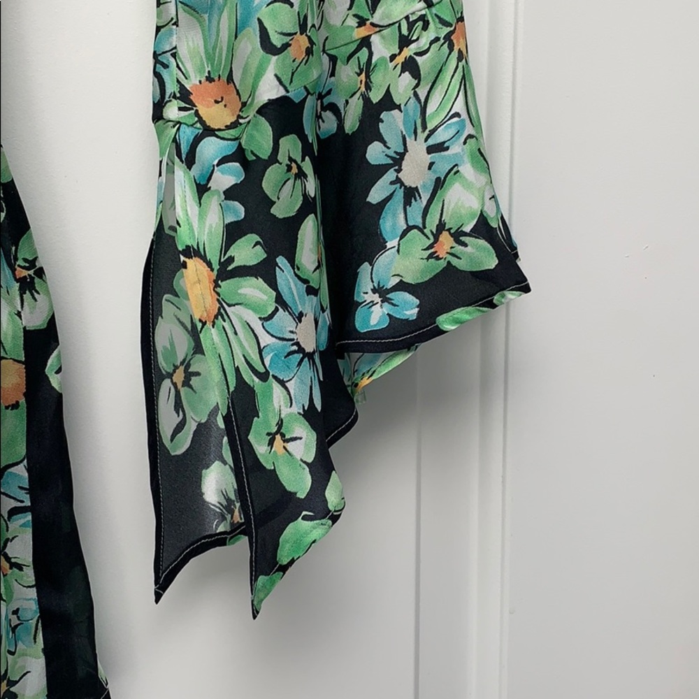 Silk top - Picture 3 of 7